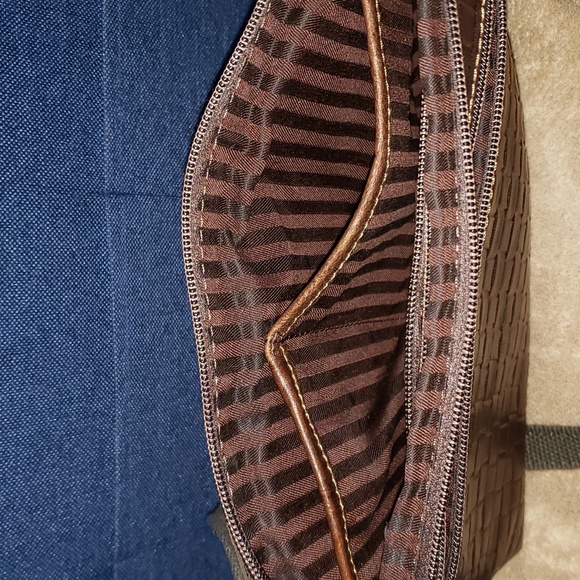 Jack Georges | Leather Crossbody - Picture 8 of 11